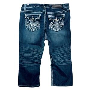 LA Idol USA Women 17 Dark Wash Y2K McBling Butterfly Rhinestone Capri Jeans